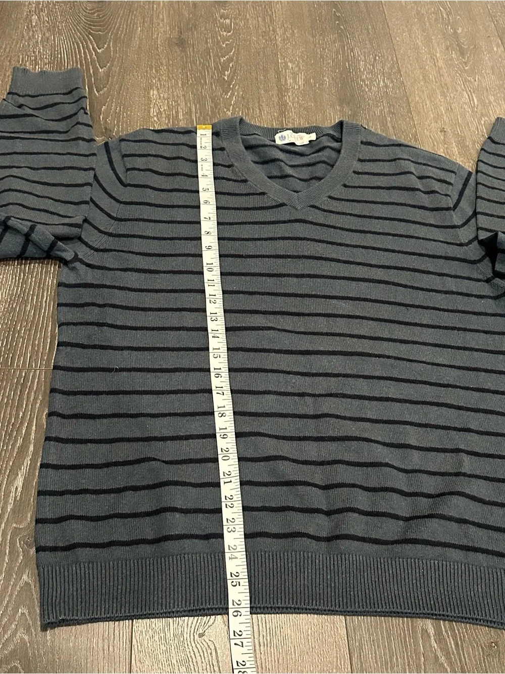 Men's Gray V-Neck Striped Sweater